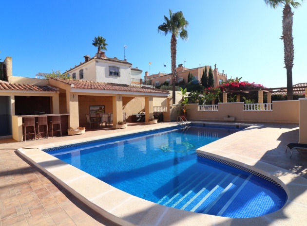 Återförsäljning - Villa - La Marina