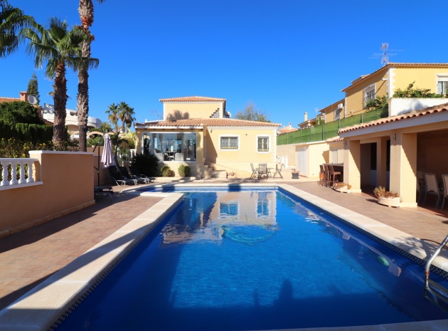 Återförsäljning - Villa - La Marina