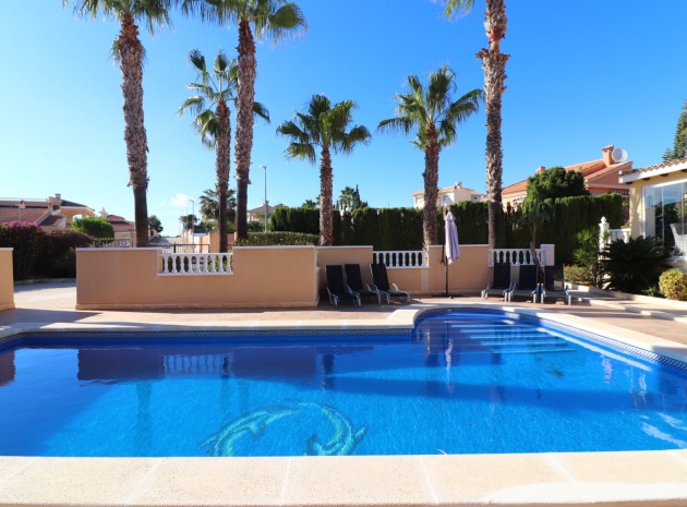 Återförsäljning - Villa - La Marina