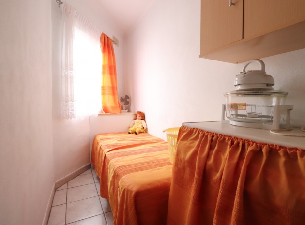 Wiederverkauf - Bungalow - Guardamar del Segura - El Moncayo