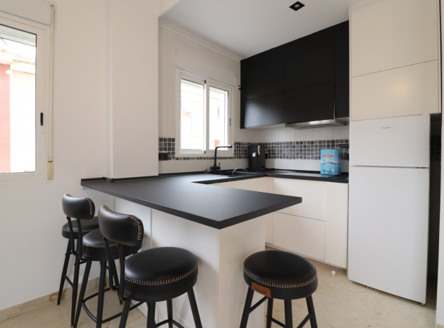 Wiederverkauf - Wohnung - Benijofar