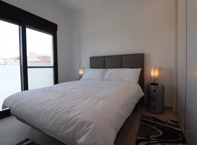 Resale - Townhouse - Benijofar