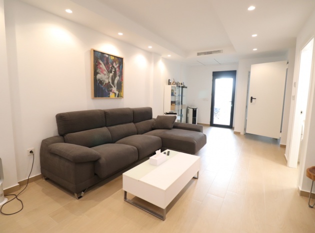 Resale - Townhouse - Benijofar