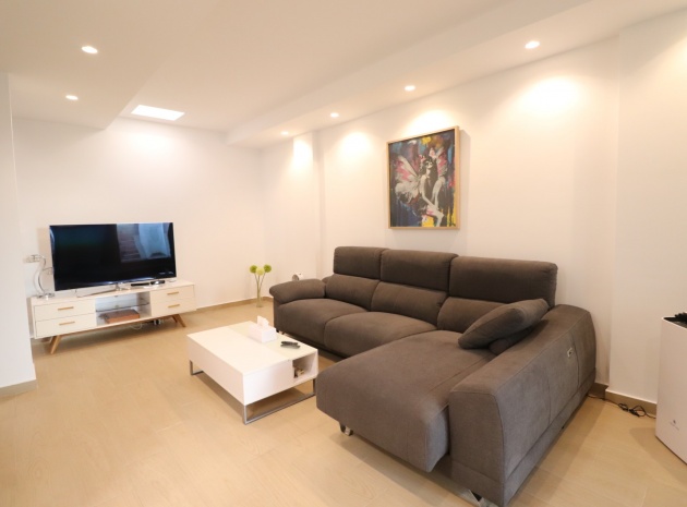 Resale - Townhouse - Benijofar