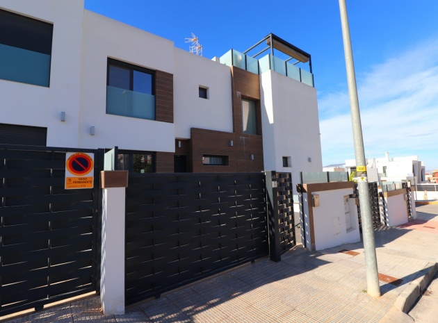 Resale - Townhouse - Benijofar