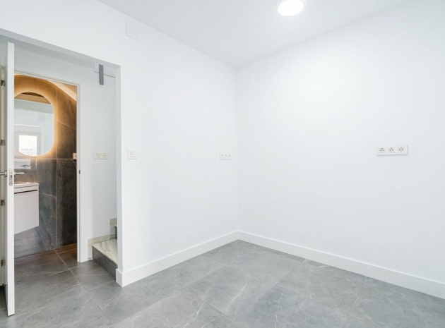 Resale - Townhouse - Torrevieja - calas blancas