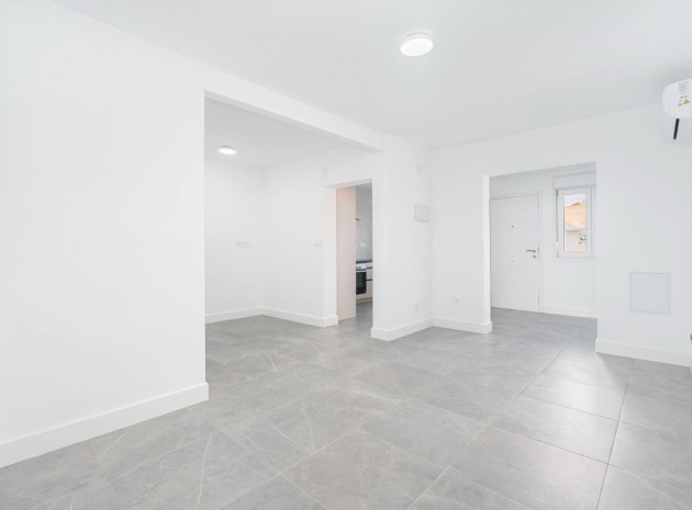 Resale - Townhouse - Torrevieja - calas blancas