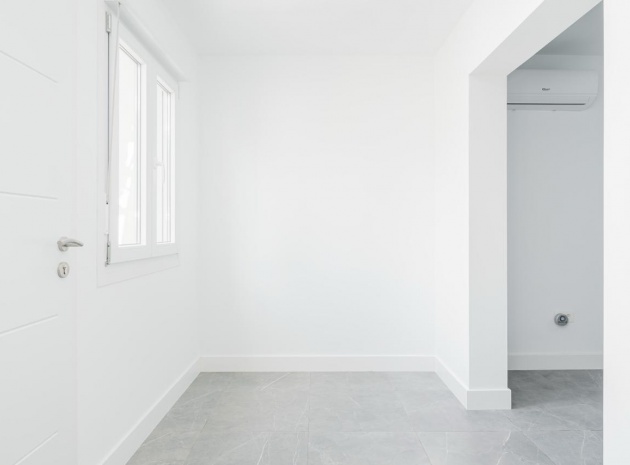 Resale - Townhouse - Torrevieja - calas blancas