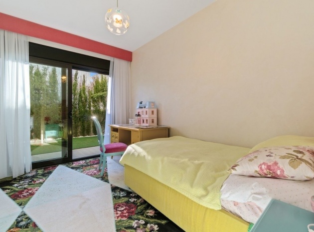 Resale - Villa - Cabo Roig - aguamarina