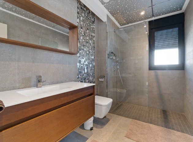 Resale - Villa - Cabo Roig - aguamarina