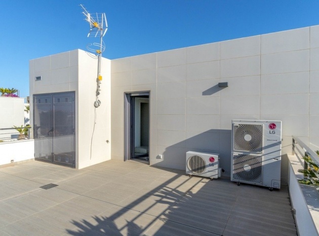Resale - Villa - Cabo Roig - aguamarina