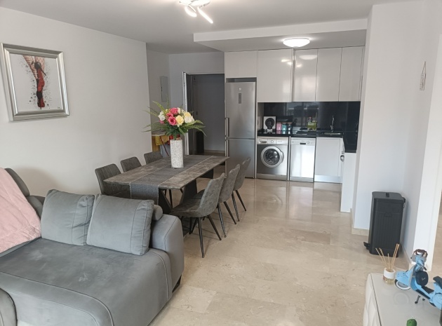 Resale - Apartment - Villamartin - Res. Sungolfbeach