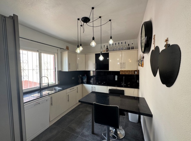 Revente - Appartement - Villamartin - El Galan