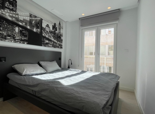 Wederverkoop - Appartement - Santa Pola - Playa Lisa