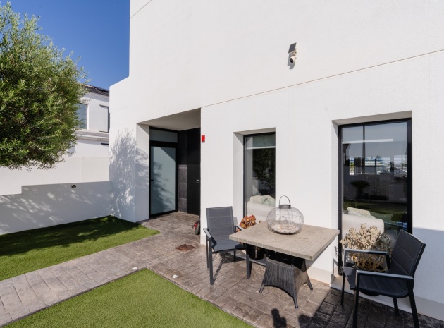 Resale - Villa - San Fulgencio - La Marina