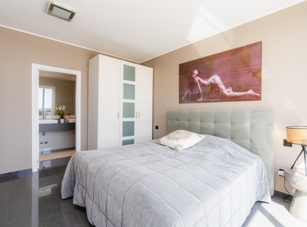 Resale - Villa - San Fulgencio - La Marina