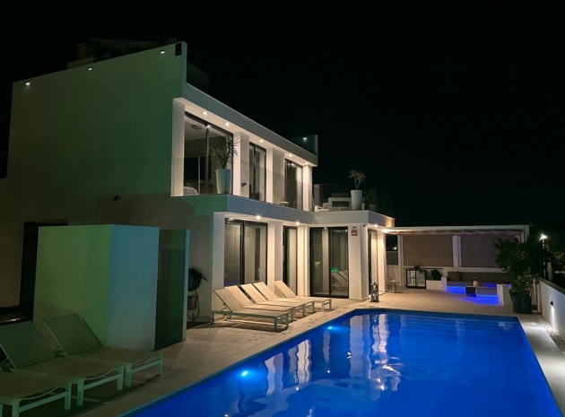 Resale - Villa - San Fulgencio - La Marina