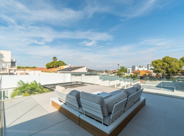 Resale - Villa - Los Balcones