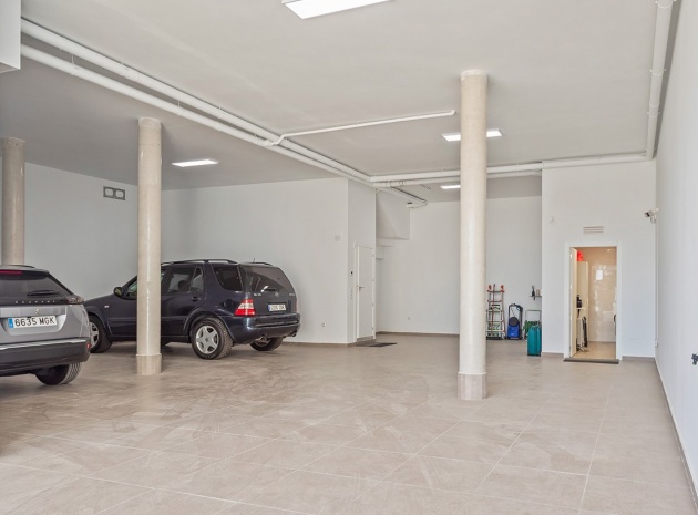 Resale - Villa - Algorfa - La Finca Golf Resort