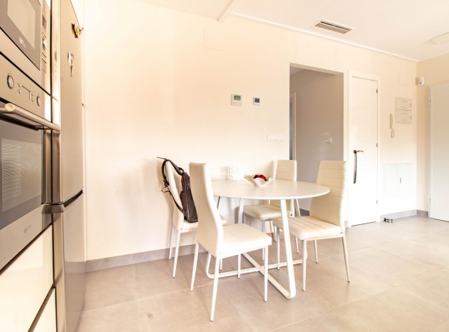 Resale - Apartment - Punta Prima - vista azul