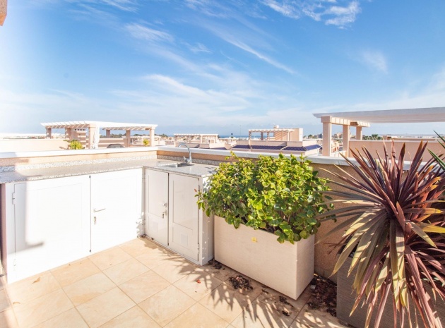 Resale - Apartment - Punta Prima - vista azul