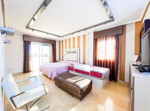 Wederverkoop - Villa - La Mata