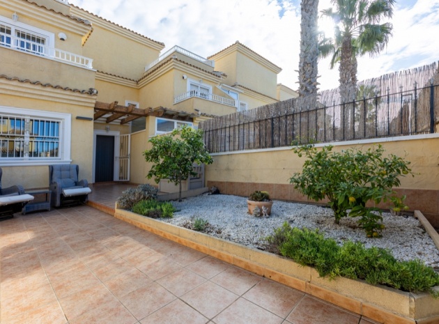 Resale - Townhouse - Los Altos - Mariblanca