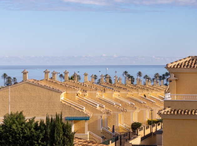 Resale - Townhouse - Los Altos - Mariblanca