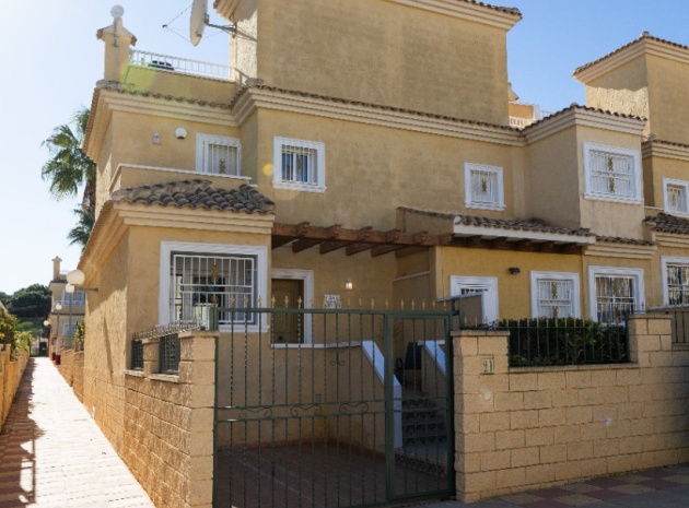Resale - Townhouse - Punta Prima - Mariblanca