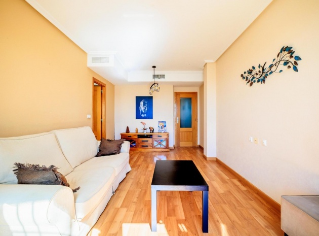 Resale - Apartment - Torrevieja - Centro