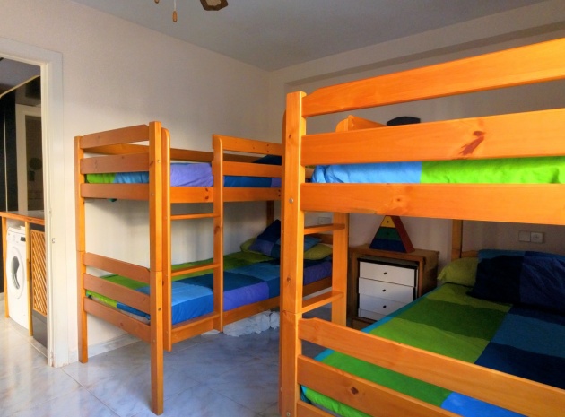 Resale - Villa - Torrevieja