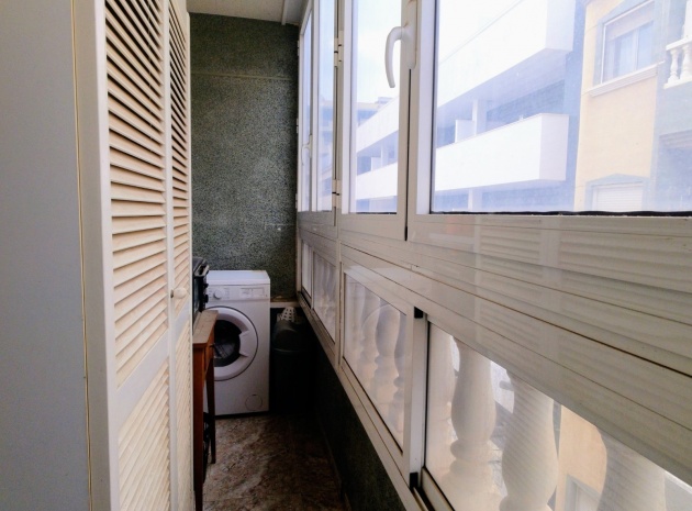 Resale - Apartment - Torrevieja - Centro