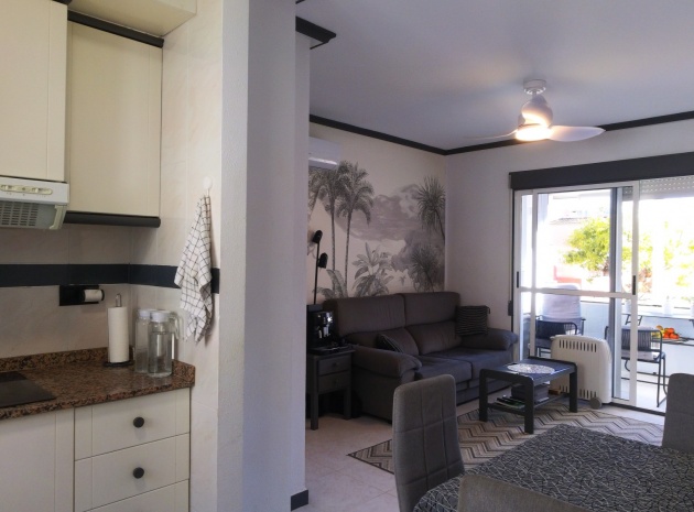 Resale - Apartment - Torrevieja - Torreblanca