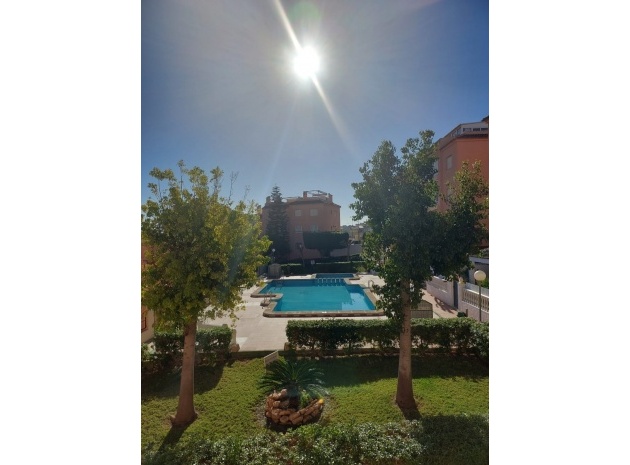 Resale - Apartment - Torrevieja - Torreblanca