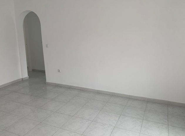 Resale - Apartment - Torrevieja - Jardin del Mar