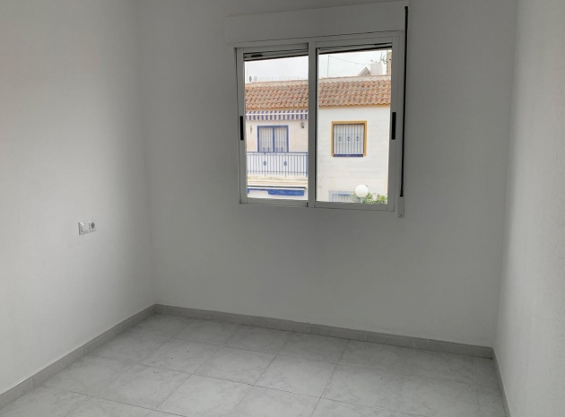 Resale - Apartment - Torrevieja - Jardin del Mar