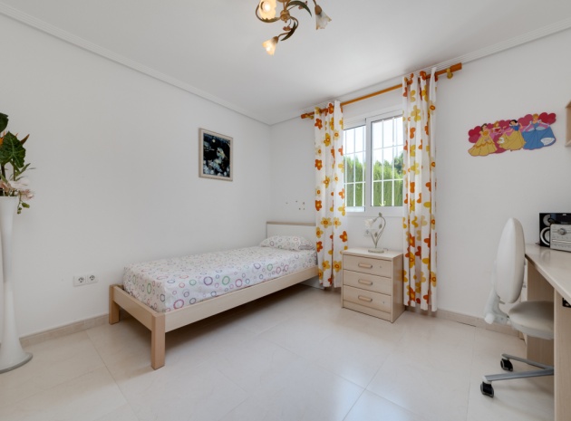 Resale - Villa - Playa Flamenca - zeniamar