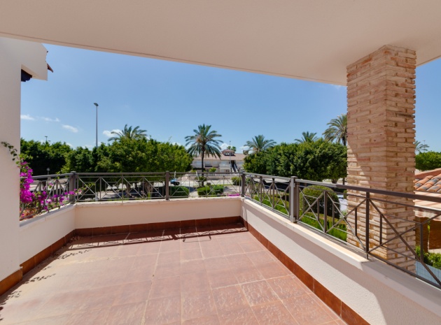Resale - Villa - Playa Flamenca - zeniamar