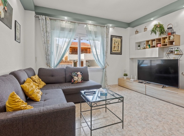 Resale - Apartment - Torrevieja - Playa de los Naufragos