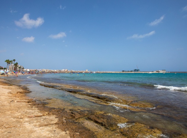 Resale - Apartment - Torrevieja - Playa de los Naufragos
