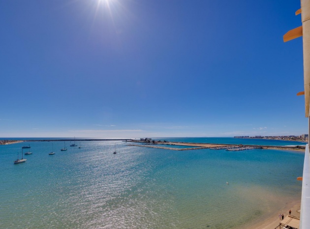 Resale - Apartment - Torrevieja - Playa Acequion