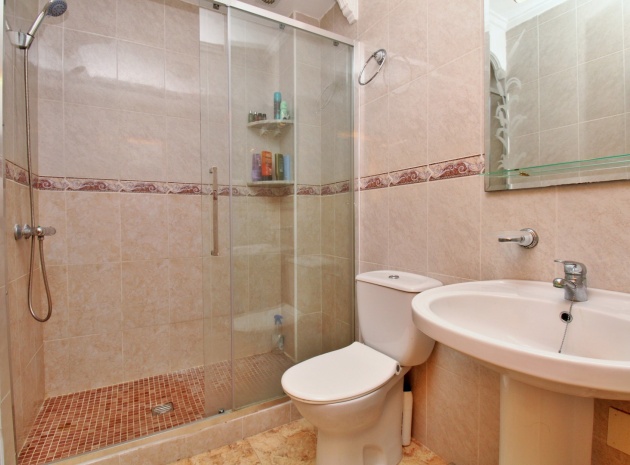 Resale - Townhouse - Villamartin