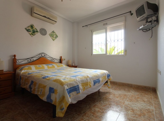 Resale - Bungalow - Punta Prima - La Cinuelica