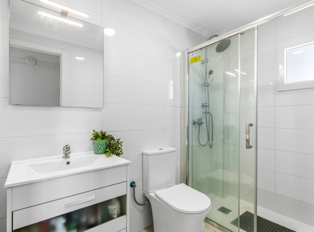 Resale - Apartment - Punta Prima