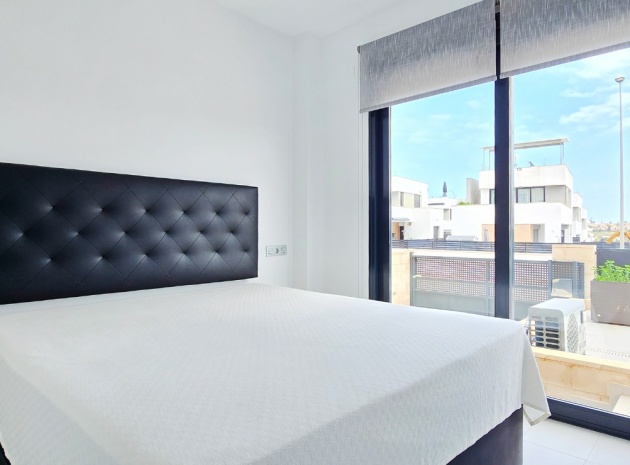 Resale - Villa - Villamartin - PAU 26