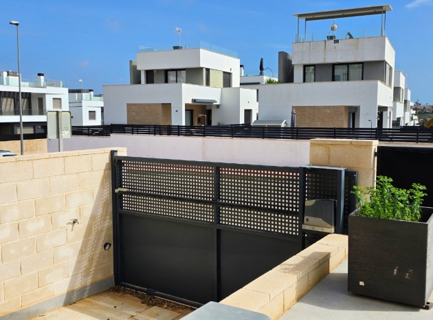 Resale - Villa - Villamartin - PAU 26
