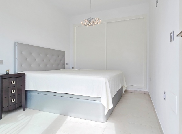 Resale - Villa - Villamartin - PAU 26