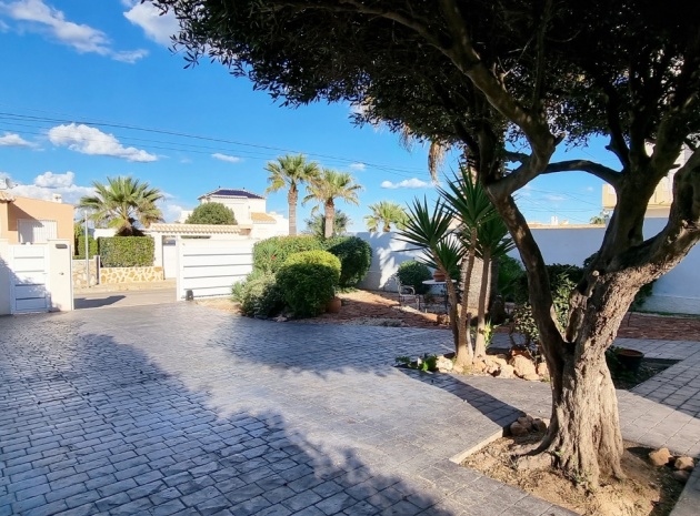Återförsäljning - Villa - Playa Flamenca - beachside playa flamenca
