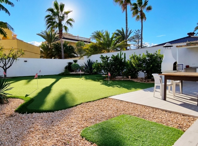 Återförsäljning - Villa - Playa Flamenca - beachside playa flamenca