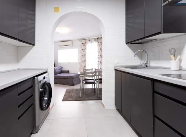 Resale - Townhouse - Torrevieja - Beachside Torrevieja